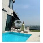 Sung Yu-ri Instagram - 언니들 덕분에 힐링 타임^^ (길게 찍어줘서 고마워 근데 눈코입이 없네 싼아🤣)