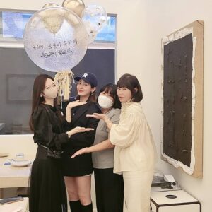 Sung Yu-ri Instagram - 언니들 동생아
모두 모두 감사해영
감동🥰🥰🥰🥰