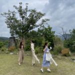 Sung Yu-ri Instagram - 날이 좋아서 깡총깡총🐰