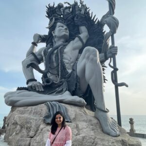 Sunitha Varma Instagram - 🕉 Namah Shivaya 
.
.
.
#aazimalashivtemple #kerala #trivendrum #shiva #ganga #statue #shivaholic #blessedlife