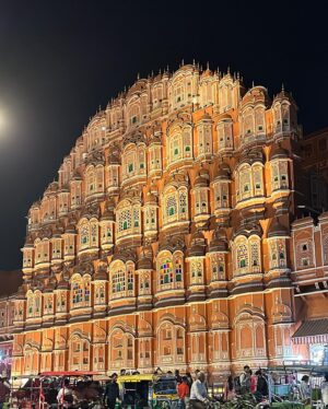 Sunitha Varma Instagram - The Pink City ..
.
.
.
#jalmahal #sheeshmahal #amberfort #citypalacejaipur #jantarmantar #pinkcity #jaipur