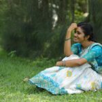 Sunitha Srinivasan Instagram - Kushi…. Click : @thinkstudiosindia #rathna #zeetamil #anna #sunithasrinivasan #viral #picoftheday #instagram