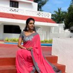 Sunitha Srinivasan Instagram – 💕….
#somethingsomething #vibes #like #feeling #trending #instagram #reelsinstagram #suntv #thalatu #serial #actor
