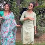 Sunitha Srinivasan Instagram – Trending reels with this sweetie girl Roja 

#trendingreels #trending #rojaserial #sakshi and #roja #with #ranjidhame