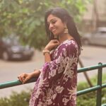 Sunitha Srinivasan Instagram - Happiness looks good on you. Keep shining. Happiness is contagious. Surround yourself with things and people that make you smile. Let your smile be your ... #spread #happynes #instagood #instafashion #instafashioninsta