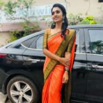 Sunitha Srinivasan Instagram - After long time oru post “Priya is back” #thavamaithavamirundhu #zeetamil