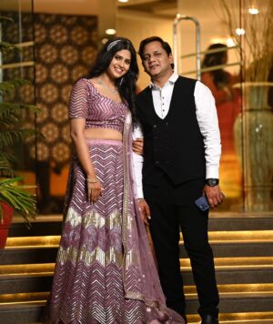 Sunmeera Nagesh Instagram - जिनके आगे जी, जिनके पीछे जी जिनके आगे-पीछे जी जी
मैं उनकी साली हूँ
ओ मेरे जीजा जी💓✨