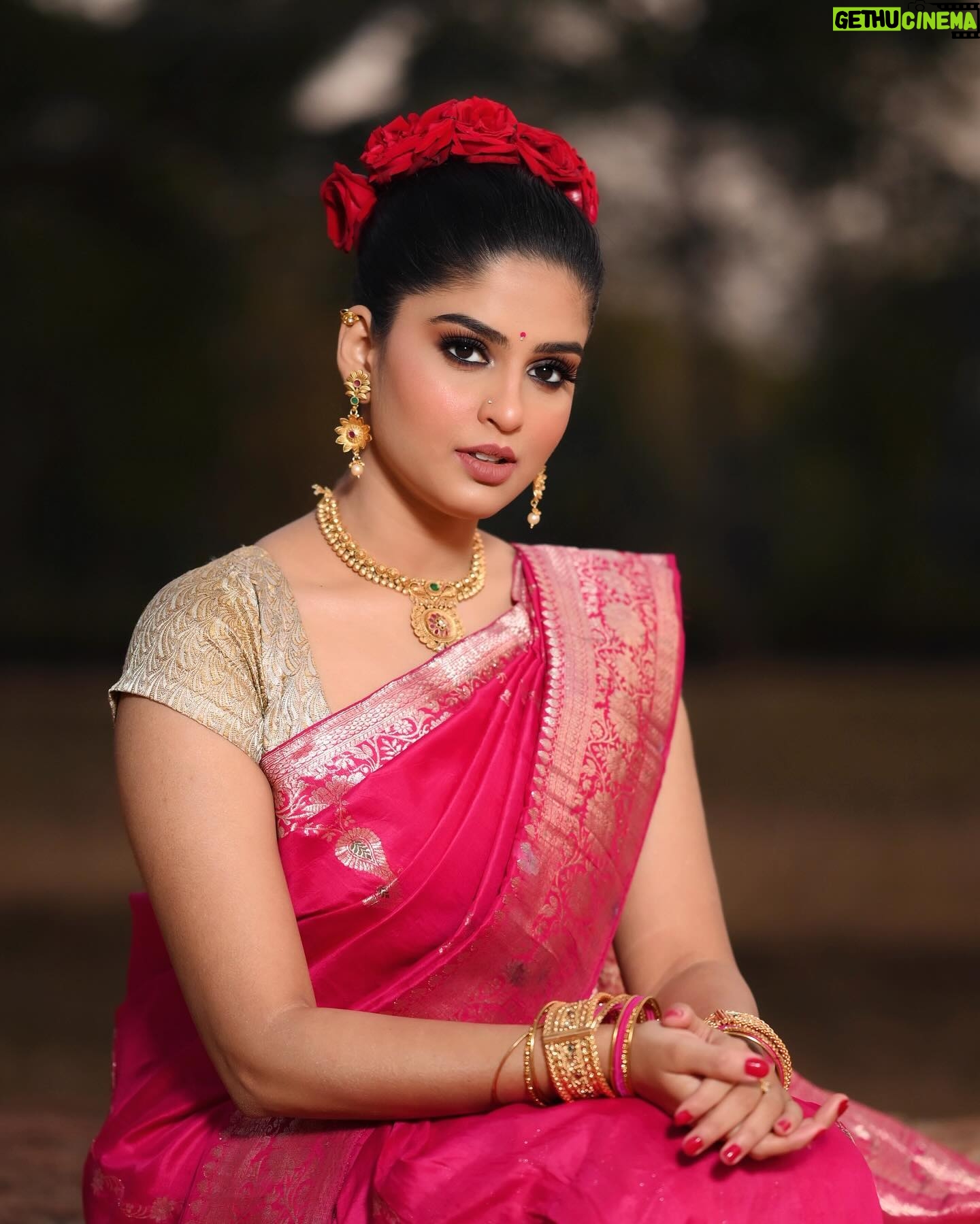 Sunmeera Nagesh - 10.2K Likes - @sunmeera.nagesh 💕🌸🌷
.
#makeupbysunilsaha 🌟
.
Photography @asish_photography_bpd 📸
For makeup bookings - 8249269834 📞
.
#makeupartist #instabride #instamood #makeuphairbysunilsaha #instalike #instagood #makeupartistworldwide #indianbride #naturalmakeup #makeuplife #bridesofindia #indianmakeup #odishamakeupartist #baripadamakeupartist #viralpics #viralpost #bridesofinstagram #instafashion #instalove #traditional #makeupgoals #indianwedding #photoshoot #wedding #indianmakeupartist #throwback #undiscovered_muas #undiscoveredmuas #instagram ✨🌟