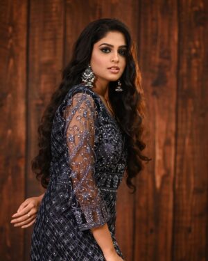 Sunmeera Nagesh Instagram - .
.
.
Credits: @makeupbysunilsaha @elegant_photo_graphy ❤