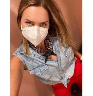 Sunny Mabrey Instagram - Found sweet red vintage pants at thrift store. Then found rad old, beat-up Sears denim shirt. Put ‘em together and PHOTO SESSHH 📸 #ootd #vintage #fashion #vintagestyle