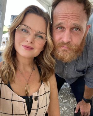 Sunny Mabrey Instagram - Happy Anniversary to us ❤️ #vangoghexperience