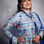 Supriya Pilgaonkar Instagram - At @star_pravah event Me honar superstar Maha antim Sohola. Jewellery by @gunjancowlagidesignstudio Styled by @shalmalee_t PC :- @shruu_t