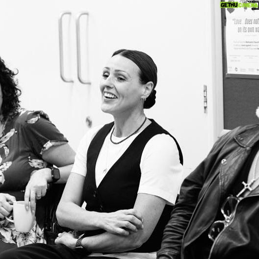 Suranne Jones Instagram - @jennifer_boardman and @officialleeboardman The fabulous duo behind @actor_tribe .. and my beautiful mates! ❤️