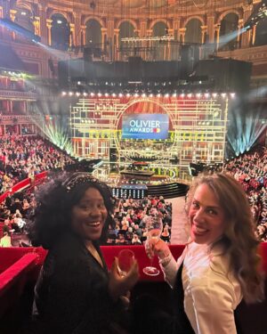 Susan Wokoma Instagram - ‘the tickets are bloodclart expensive!!!’ - speech of the night goes to @astrominx 😂😂😂

Baby’s first Oliviers, done! 
I’ll always be your last minute plus one @stephdittmer !! 💓
