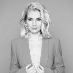 Susan Sideropoulos Instagram - „Ein Optimist zu sein, bedeutet nicht jeden Tag gute Laune zu haben. Es bedeutet nur, dass wir verstanden haben, dass nach herausfordernden schweren Zeiten, wieder bessere kommen“ #photocredit @berndjaworekphoto