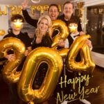 Susan Sideropoulos Instagram – Happy 2024
🌟🌟🌟

💫Neue Magie
💫Neue Gedanken 
💫Neue Gelegenheiten
💫Neue Abenteuer 
💫Neue Glücksmomente 
💫Neue Hoffnungen 
💫Neue Wege 
💫Neue Chancen
💫Ein neuer Anfang 

💛