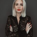 Susan Sideropoulos Instagram - „Steh zu dem was du fühlst. Sag, was du denkst. Sei, wer du sein willst. Und lass die anderen denken, was sie wollen“ Deine Lebenszeit, deine Entscheidungen! Einfach in LOVE mit jedem Bild aus meinem Shooting mit der großartigen @liesafuchsfotografie 📸 ❤️ #BeYou