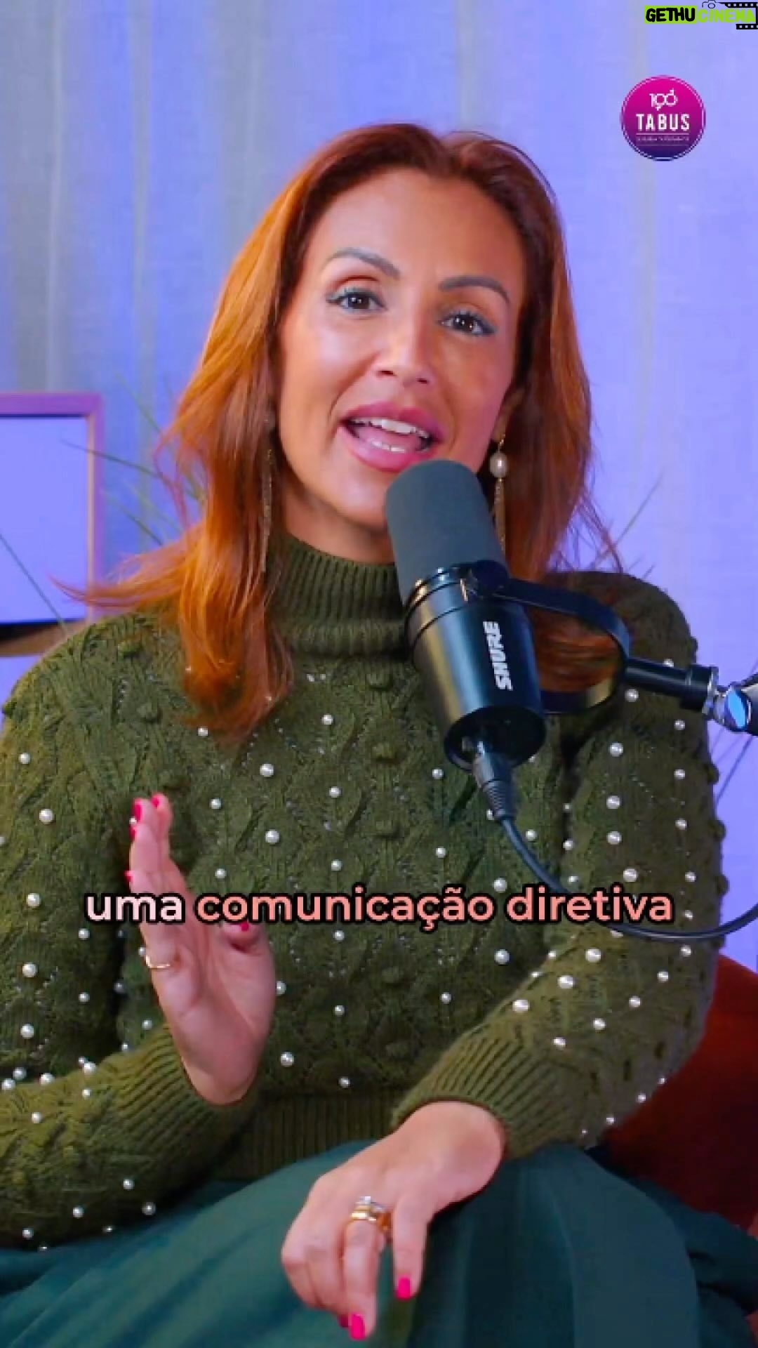 Susana Dias Ramos Instagram - É óbvio que Ele tem de saber TUDO aquilo que Ela pensa? 🤔 Descobre muito mais sobre comunicação de casal em #100tabus uma produção qulta.digital 🎥 #qultadigital #susanadiasramos #casais #podcast #producaodigital #entretenimento