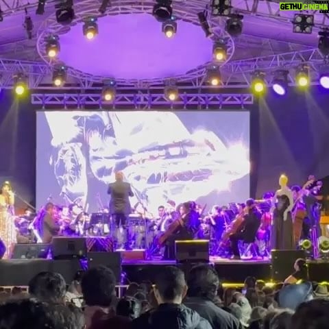 Susana Zabaleta Instagram - 🎼 Qué fantástico concierto el de anoche en #Comitán, con #ZabaletaSinfónica. Me acompañó la @osch_oficial, ¡qué talentos! 🙌🏻 Seguiré recorriendo el país con sus orquestas.