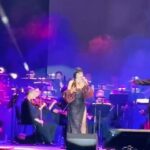 Susana Zabaleta Instagram – 🎼 #SecretoDeAmor en #ZabaletaSinfónica durante la apertura del #FestivalCulturalSinaloa2023 con la fabulosa @sinfonicasinaloa y un increíble público de 10 mil personas en #Culiacán. ¡Pronto estaré en más ciudades con este nuevo espectáculo!