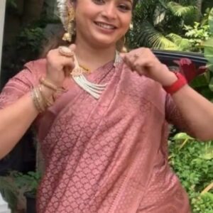 Sushma Nair Instagram - Ilakkiya serial - Aravish and anjali performs chikku mangu song reel