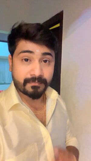 Sushma Nair Instagram - Unmaiya sonna adikarangale 🤣🤣just for fun 😍😂🥰 Karthik 💥 Anjali (Elakiya ) @sushmanair07