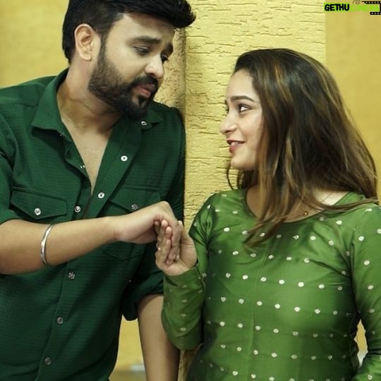 Sushma Nair - 9.5K Likes - உன்னோடு என் சொந்தம் 😜
#azhar#sushmanair#reelstogether#reelscreators#instalove