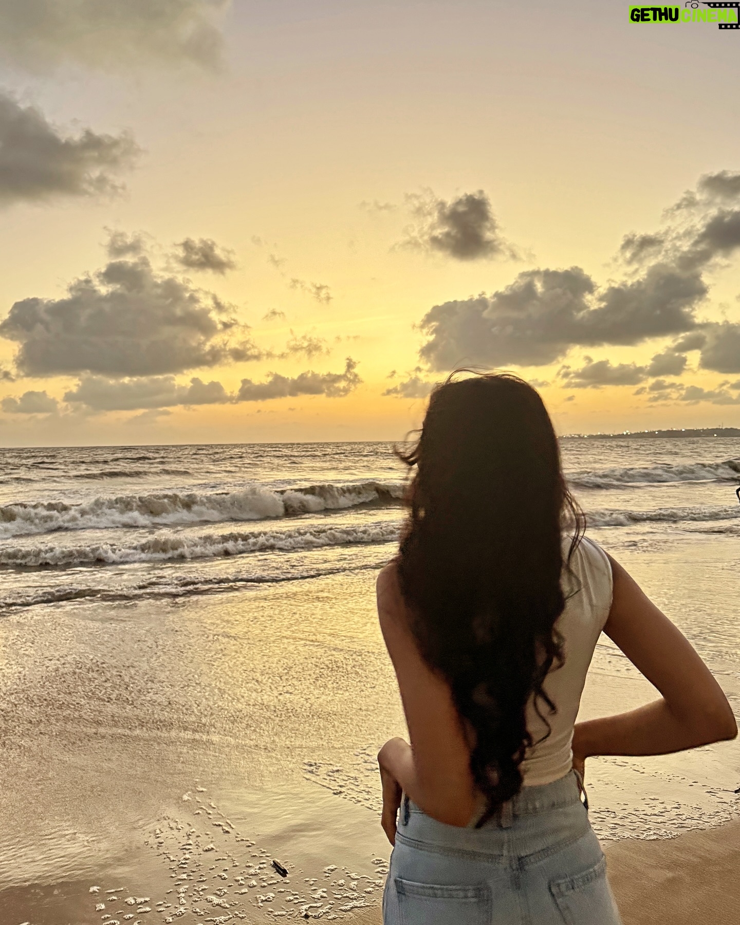 Sushrii Shreya Mishraa Instagram - May was real cute 💛