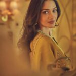 Sushrii Shreya Mishraa Instagram - 🌹🧿✨ . #RoarOfRuslaanTour #Ruslaan #CountingHours #heartfulofgratitude ✨