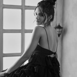 Sushrii Shreya Mishraa Instagram - So..you were saying?🥀🖤
.
@priyankknandwana @gayetrichakravarthy @kavita.gour.184 ⚡️