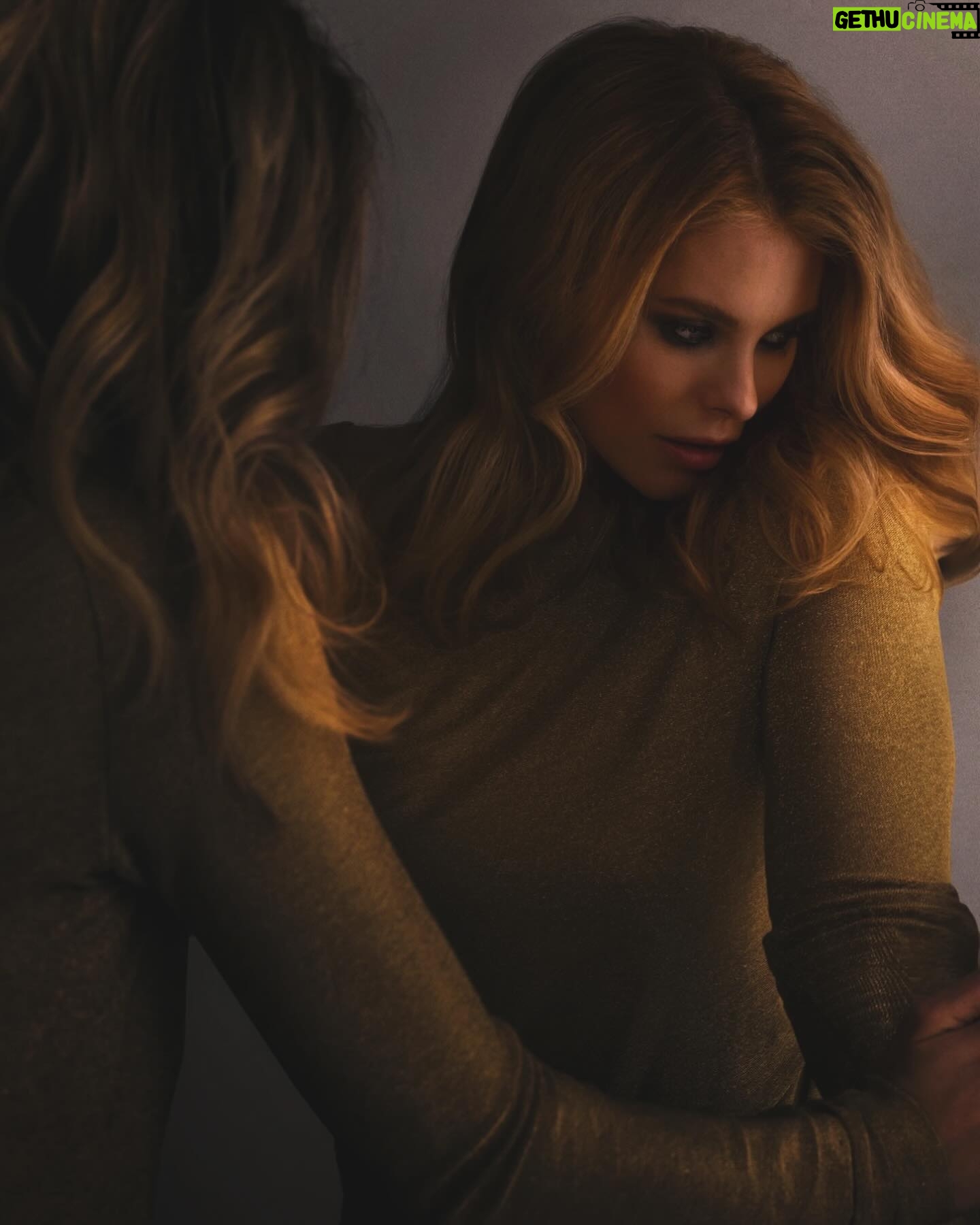 Susie Abromeit - 497 Likes - Moody vibes 🔮
Outlet: IRK Magazine @irkmagazine
All images by Jayme Thornton @jaymethornton
Stylist: Cannon Media Group, Ray Brown Represents @thecannonmediagroup @raybrownpro
Makeup: Glenn Brownell @glennbrownell @theonly.agency @westmanatelier
Hair: Isaac Davidson @isaacdavidsonhair @phytousa