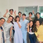 Suttatip Wutchaipradit Instagram - ❤️ฉันจะจำเธอไปในแบบนี้ จำความรู้สึกนี้ 🌻ชอบการได้มากองนี้มากกกค่ะ ทุกคนในบ้านมีเอเนจี้น่ารัก สนุก อบอุ่นแบบพ่อแม่พี่น้องมากๆ ขอบคุณพี่แหม่ม พี่แอ๊ะ ป้าแจ๋ว และพี่บั๊มที่ให้โอกาสแอมแปร์ได้มาอยู่ในบ้าน #ขวัญฤทัย #ขวัญฤทัยep14 ปล.คิดถึงเสียงป้าแจ๋วด้วยค่ะ 5555 ตอนนี้ดูซีรีส์เกาหลีเรื่องอะไรอยู่คะ?