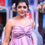 Suveta Shrimpton Instagram - Chase your dreams in high heels✨ 📷 @s.a_arun_ . . . #photoshoot #sareelove #instagood #instadaily #photooftheday #trending #suvetashrimpton #suvetashrimpton❤️