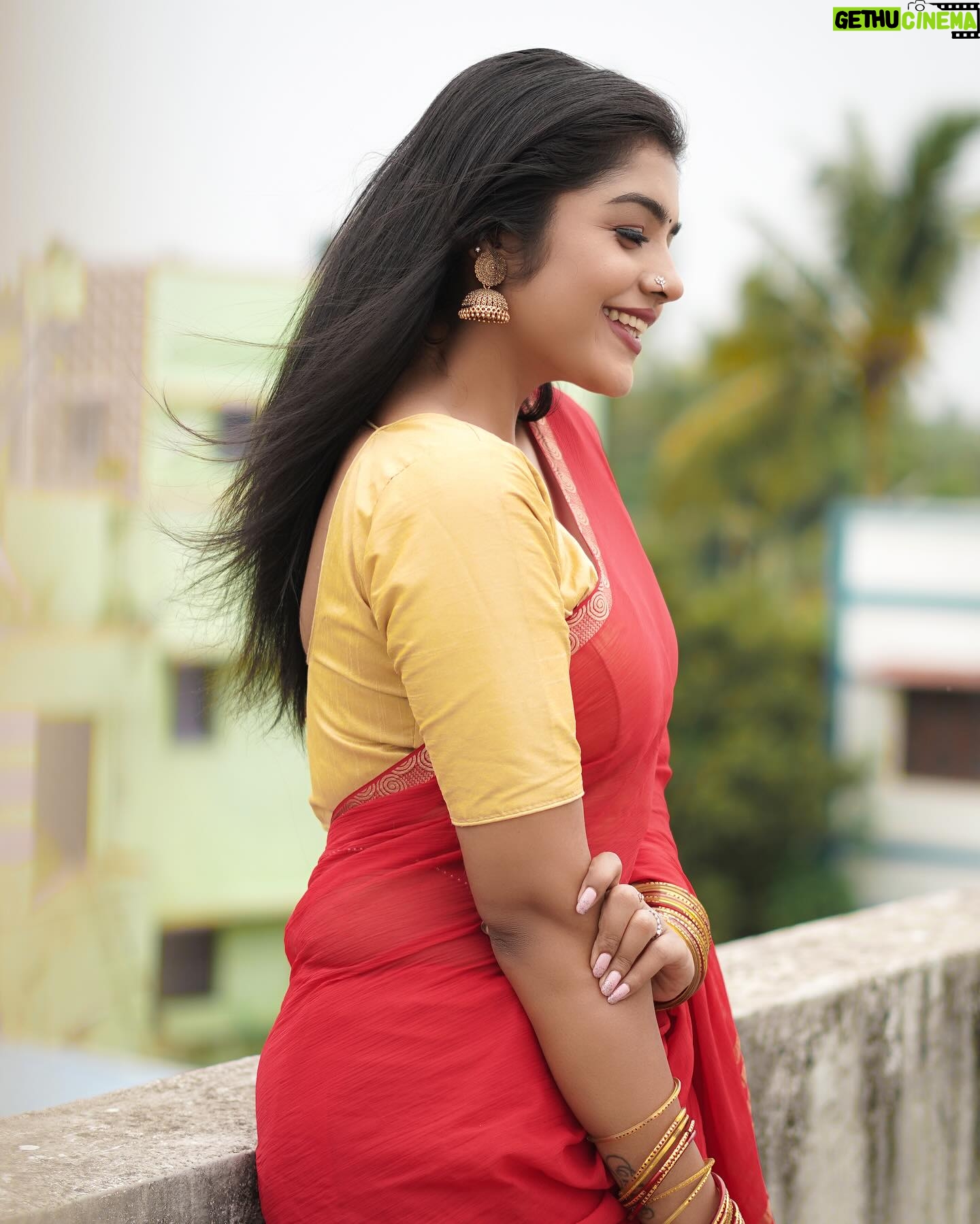 Suveta Shrimpton - 3.7K Likes - Living š„
.
.
.
#photoshoot #sareelove #instagood #instadaily #photooftheday #trending #suvetashrimpton #suvetashrimptonā¤ļøā¤ļøā¤ļø