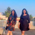 Suveta Shrimpton Instagram – Trending with my frienduuuuu😘😘😘 my babe 😘 
Vc: @ak_morningstar____ 
.
.
#trending #trendingreels #reelinstagram #reels #reelindia #viralreelsvideo #entertainment #tamilsongs #instagood #noradance #winteroutfit #dance #friends #bff #mybabe