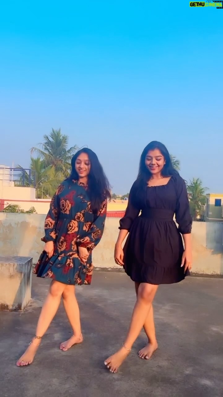 Suveta Shrimpton - 9.7K Likes - Trending with my frienduuuuuššš my babe š
Vc: @ak_morningstar____
.
.
#trending #trendingreels #reelinstagram #reels #reelindia #viralreelsvideo #entertainment #tamilsongs #instagood #noradance #winteroutfit #dance #friends #bff #mybabe