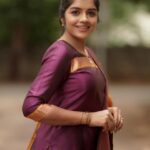 Suveta Shrimpton Instagram – Love always wins❤️
Costumes – @ivalinmabia
Photographer – @camerasenthil
Makeup – @jiyamakeupartistry
Hair – @purpleplusnagu
Shoot Organized by @rrajeshananda
.
.
.
#photoshoot #photooftheday #saree #instsgram #instagood #nomakeuplook #casualstyle #photooftheday #suveta #suvetashrimpton #suveta #suvetashrimpton