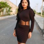 Suveta Shrimpton Instagram - For me black is not dark, it’s poetic🖤 📷 @doodle_phootography Hairdo @sha_cin_makeover . . . #photoshoot #sareelove #instagood #instadaily #photooftheday #trending #suvetashrimpton #suvetashrimpton❤️❤️❤️