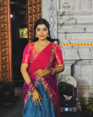 Suveta Shrimpton Instagram - Let’s celebrate 🥳 🎉
🥻 @designed_by_sindhu 
.
.
#pongalcelebration #suntvshow #showtime #halfsareestyle #ilamathi #pongalthiruvizha #poovathalaiyaonsuntv #suveta #suvetashrimpton
