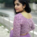 Suveta Shrimpton Instagram - Optimism is a happiness magnet 🧲 👗 @veztue 📷 @jascaptures_ . #photoshoot #photooftheday #brandshoot #instsgram #instagood #nomakeuplook #casualstyle #photooftheday #suveta #suvetashrimpton #suveta #suvetashrimpton