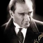 Suzan Kardeş Instagram - ATATÜRK💐🤲🇹🇷 #cumhuriyet100yaşında