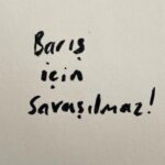 Suzan Kardeş Instagram - Barış’tan 1 saat önce ölen çocuğun annesine ne diyorsunuz acaba??? 😞