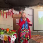 Suzan Kardeş Instagram – Ankara Somut Olmayan Kültürel Miras Müzesi Hıdırellez söyleşimizden. 🌿☘️🌺💐🍀🧿 bizi çok güzel ağırladınız. Sonsuz teşekkürler 🙏🏼 @unesco @unescoturkiye @un_turkiye @suzaninhidirellezfestivali @razakiletisimenajerlik