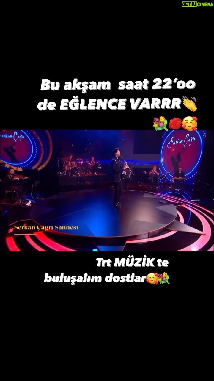 Suzan Kardeş Instagram - @trtmuzik @serkancagrisahnesi @serkancagri #music #performance #klarnet