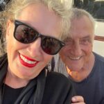 Suzan Kardeş Instagram - Bodrum da festival olur ben de giderayak gitmemmm miii💐 1.ULUSLARARASI BODRUM TİYATRO FESTİVALİ 💐 bu akşam MAVİ SÜRGÜN izleyeceğiz gemide olacağız💐 @botifest @denizcakir #mustafaalabora @deryaalabora @jehanbarbur @offerah @asumaro @off_gumusluk @sts_bodrum #halikarnasbalıkçısı #cevatşakir #tiyatro #festival #sengelyeter