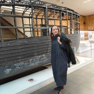 Suzanne Bernert Instagram - Let's take that car ! And a Zeppelin 😳🤪
2 museums in one day (check prior post!)
See all pics to see the model of a #zeppelin floating over me ! 
Stylish @thehaimishliving #thehaimishliving 
Can look and feel good #museums
.
.
.
#japaneseinspired #museumlover #zeppelin #zeppelinmuseum #friedrichshafen #madeinbharat #suzannebernert #arjunhardas #zeppelinmodel #allgäu #deutschlanderleben #traveldiaries_around