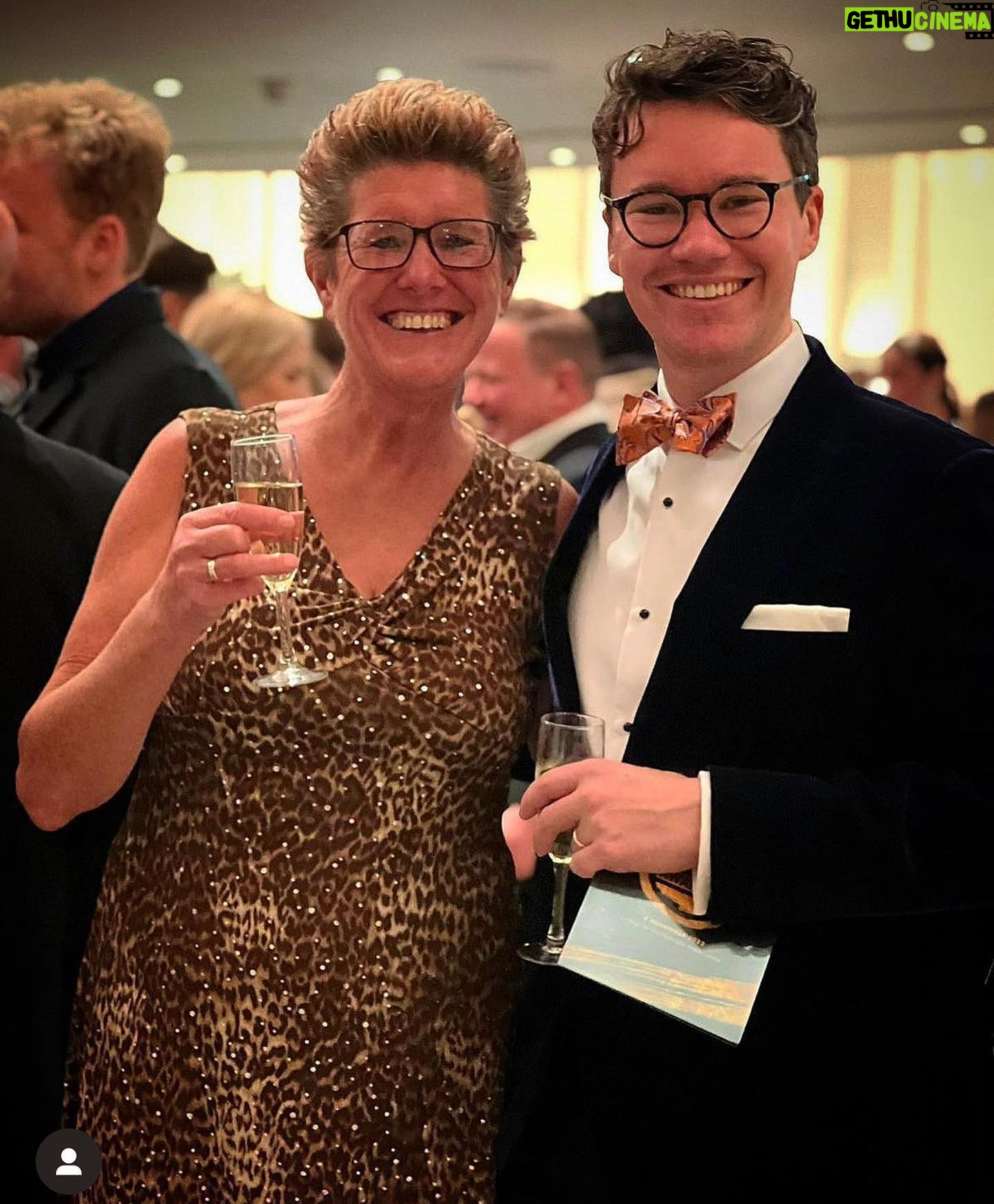 Suzi Ruffell - 2.1K Likes - Last night @bigkickenergypod won Sports Podcast of the Year at The Sports Broadcast Awards. I can’t bloody believe it.
I absolutely love making this show with my brilliant co host and friend @maisieadam and have totally fallen in love with women’s football. It’s amazing to have a new hobby in your 30’s.
Women’s football is such an exciting, friendly and inclusive place that is so full of exceptional talent and I love being able to chat and learn more about it every week with my Goosey expert.
Big thank you to Mob and Ish at Vibrant for making the show and always encouraging our ideas.
Also big thanks to everyone who listens to the show!
Maisie is currently lionessing in Mexico and last night I was doing my tour show in Basingstoke (both glamorous actually) so sadly we couldn’t attend the award, luckily Maisie’s husband and mum were there to represent Big Kick and pick up the award for us. See pic 3.
Pacey and Goosey 4 Life!