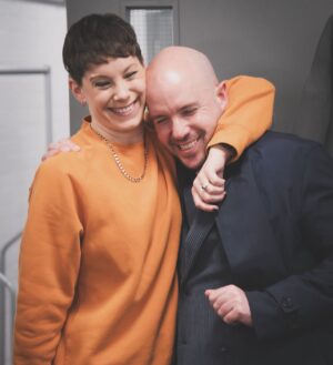 Suzi Ruffell Instagram - I love this pic of me and Tom backstage at The Bloomsbury Theatre and I’m sharing it to remind you that there’s a new episode of Like Minded Friends out today! Link in stories
Photo by the brilliant @eamonruskins