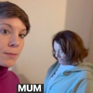 Suzi Ruffell Instagram - Is this just my mum?