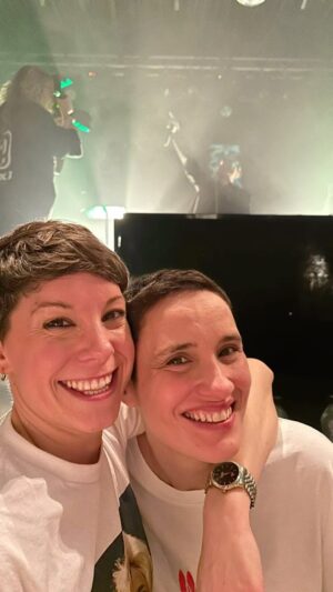 Suzi Ruffell Instagram - Such a great night watching @therealgokwan DJ at concord2. Just superb!

Also enjoy this pic of me and @jenbristercomedy it can finally confirm we are not the same person. At least twice a month someone tells me they love my material about my twins.